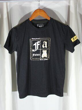 CR-24 "Moving Forward - Up for a Challenge" black graphic t-shirt - Size S